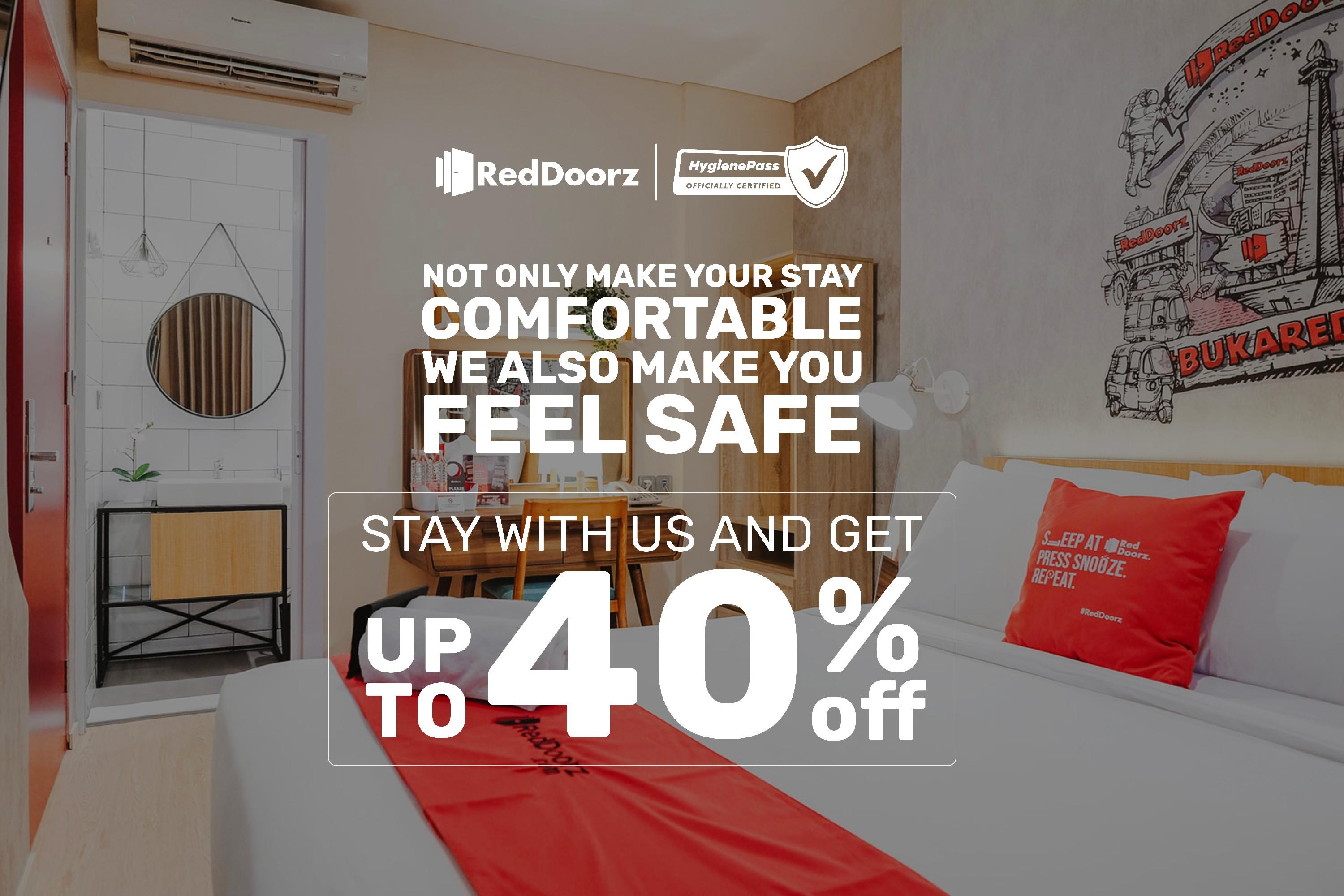 ג'קרטה Reddoorz Plus @ Thamrin מראה חיצוני תמונה